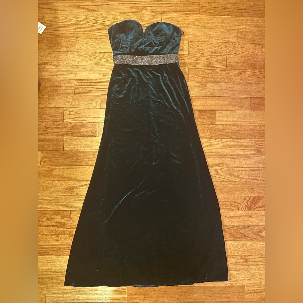 Aidan Mattox dress